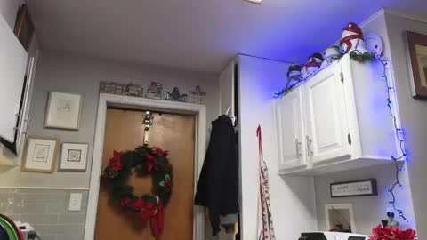 Snapshot of dragomoon70 chatting on 02-14-26, 10:23 dragomoon70 online show from 02-14-26, 10:23