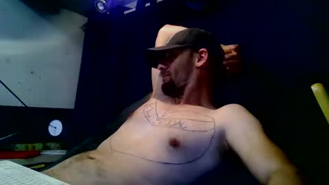 lovemachine online show from 03-02-26, 08:32