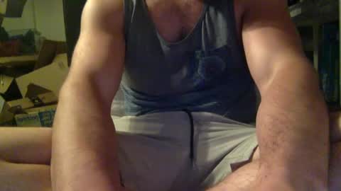 Snapshot of dragonscim980 chatting on 09-17-25, 03:41 dragonscim980 online show from 09-17-25, 03:41