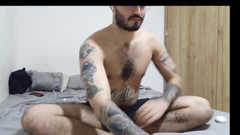 Snapshot of drake_beard chatting on 06-08-26, 09:04 drake_beard online show from 06-08-26, 09:04