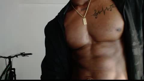 Drake 23 online show from 04-13-26, 09:31