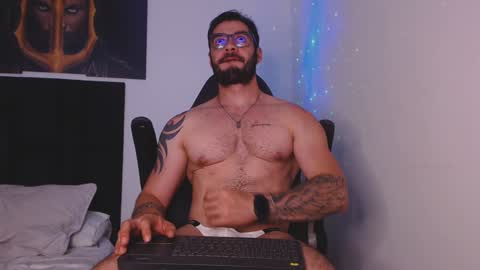 drake_cole11 online show from 12-23-24, 10:12