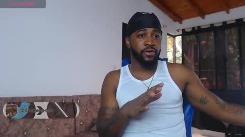 Snapshot of drake_nassir4 chatting on 04-06-26, 03:46 ---Drake--- online show from 04-06-26, 03:46