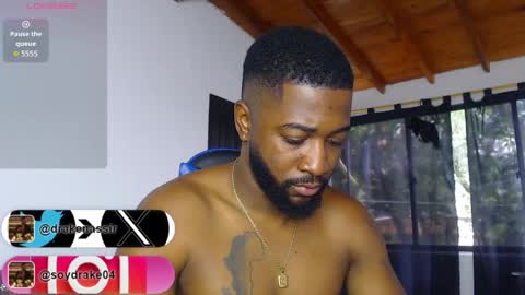 Snapshot of drake_nassir4 chatting on 04-10-26, 05:39 ---Drake--- online show from 04-10-26, 05:39