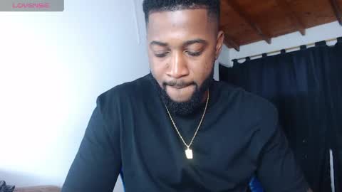 Snapshot of drake_nassir4 chatting on 06-03-26, 03:42 ---Drake--- online show from 06-03-26, 03:42