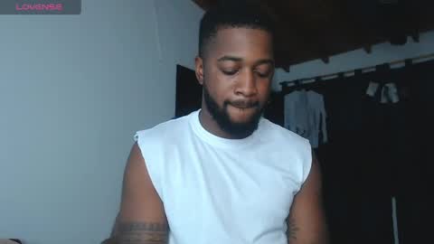 Snapshot of drake_nassir4 chatting on 06-07-26, 05:44 ---Drake--- online show from 06-07-26, 05:44
