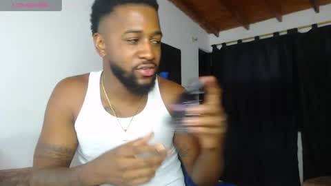 Snapshot of drake_nassir4 chatting on 07-09-26, 06:17 ---Drake--- online show from 07-09-26, 06:17
