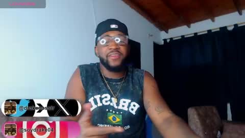 Snapshot of drake_nassir4 chatting on 07-11-26, 07:22 ---Drake--- online show from 07-11-26, 07:22