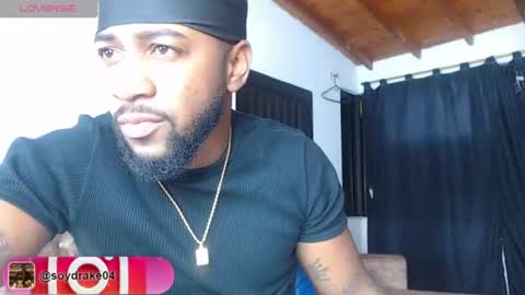 Snapshot of drake_nassir4 chatting on 07-15-26, 05:12 ---Drake--- online show from 07-15-26, 05:12