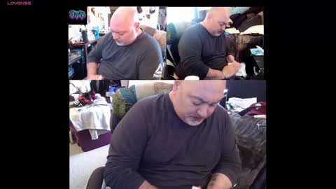 Snapshot of drake_r_darkrose chatting on 02-11-25, 05:50 Drake D Vamp aka Drake DarkRose online show from 02-11-25, 05:50