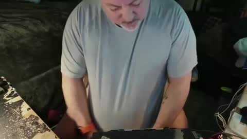 Snapshot of drake_r_darkrose chatting on 02-19-26, 05:14 Drake D Vamp aka Drake DarkRose online show from 02-19-26, 05:14