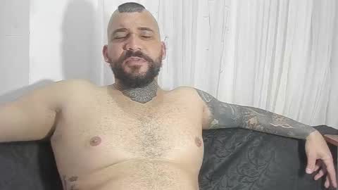 drake whitee Independent Model online show from 02-04-25, 03:44