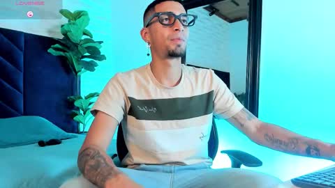 Drake Neuman online show from 01-12-26, 03:34