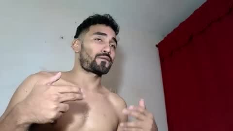 Snapshot of drakesonxx chatting on 10-24-25, 12:34 Andrs  Independent Model online show from 10-24-25, 12:34