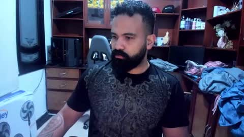 Drako online show from 12-14-24, 03:29