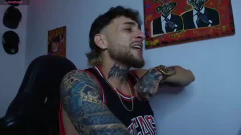 Snapshot of drako_lives_show chatting on 07-18-26, 01:43 - NEW ACCOUNT Independent model online show from 07-18-26, 01:43