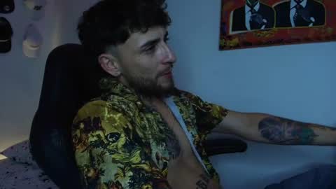 Snapshot of drako_lives_show chatting on 07-24-26, 05:27 - NEW ACCOUNT Independent model online show from 07-24-26, 05:27