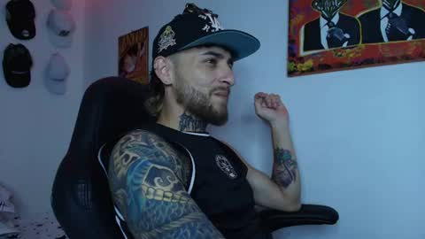 Snapshot of drako_lives_show chatting on 07-25-26, 12:53 - NEW ACCOUNT Independent model online show from 07-25-26, 12:53