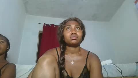 drasomaralda online show from 11-11-25, 01:00