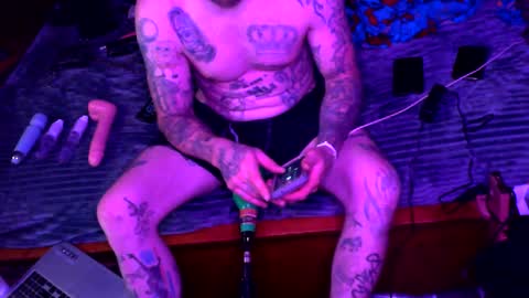 dreaded_folks online show from 10-29-25, 04:26