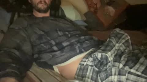 Snapshot of dreadloook chatting on 01-03-25, 01:38 Dreads online show from 01-03-25, 01:38