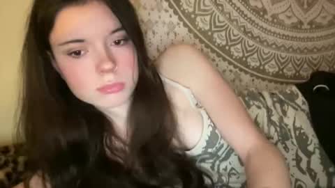 ur dream girl online show from 02-18-26, 06:37