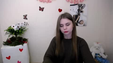 Mari online show from 04-13-26, 07:36