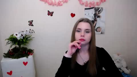 Mari online show from 04-20-26, 09:01