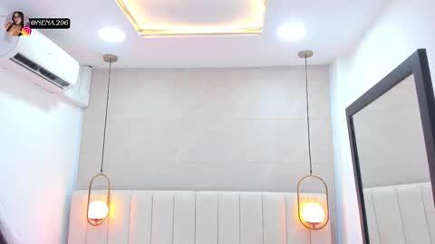 N E N A  online show from 01-06-26, 07:50