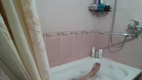 Snapshot of dream_petal_ chatting on 03-14-26, 03:50 dream_petal_ online show from 03-14-26, 03:50