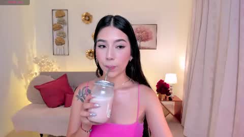 Snapshot of dream_saray chatting on 06-11-26, 09:57 Saray online show from 06-11-26, 09:57