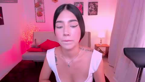 Snapshot of dream_saray chatting on 07-21-26, 09:06 Saray online show from 07-21-26, 09:06