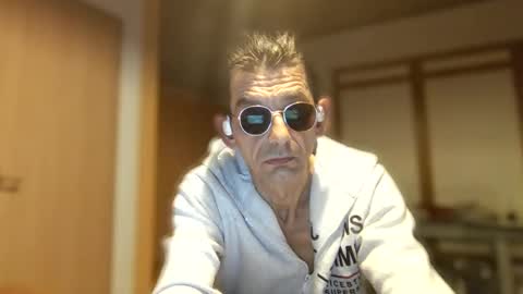 Dreambob online show from 11-13-25, 08:52