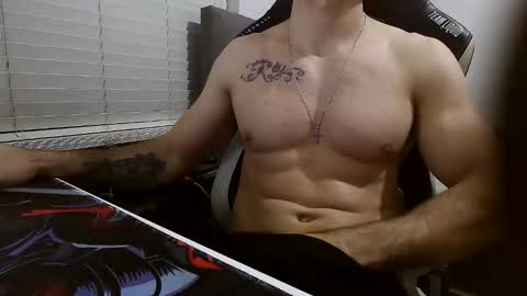 Dreaming on going live with a woman p online show from 01-10-26, 06:20