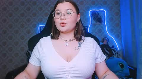 Snapshot of dreamforyoue2 chatting on 09-23-25, 07:17 dreamforyoue2 online show from 09-23-25, 07:17