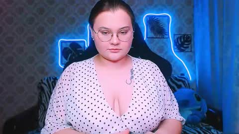 Snapshot of dreamforyoue2 chatting on 11-05-25, 08:20 dreamforyoue2 online show from 11-05-25, 08:20