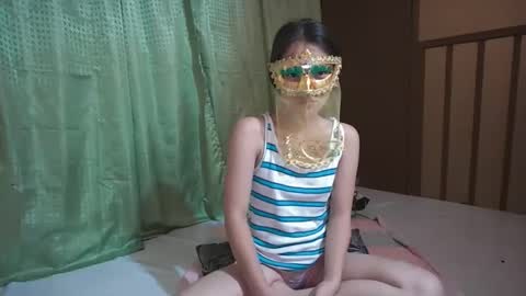 Snapshot of dreamlayla_22 chatting on 01-06-26, 02:43 layla online show from 01-06-26, 02:43