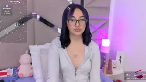 dreammy_kitty online show from 07-11-26, 03:09