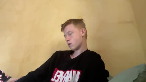 Snapshot of dreamy_devi1 chatting on 04-05-26, 01:08 dreamy_devi1 online show from 04-05-26, 01:08