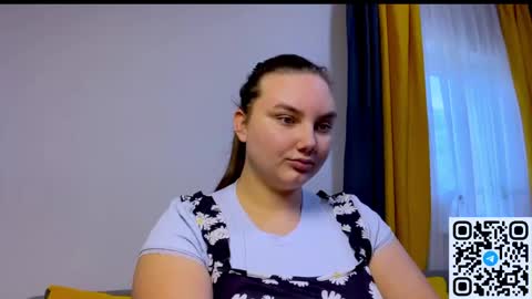 Mila online show from 05-31-26, 04:47