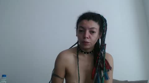 Snapshot of dreamylatina chatting on 11-11-25, 02:17 DreamyLatina online show from 11-11-25, 02:17