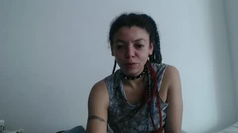 Snapshot of dreamylatina chatting on 11-13-25, 12:59 DreamyLatina online show from 11-13-25, 12:59