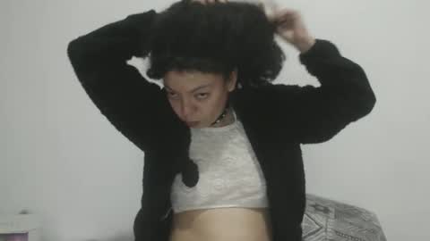 Snapshot of dreamylatina chatting on 03-26-26, 12:06 DreamyLatina online show from 03-26-26, 12:06