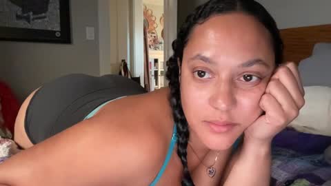 RIRI OR DREAMY online show from 01-23-25, 12:35