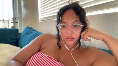 RIRI OR DREAMY online show from 07-29-26, 04:49