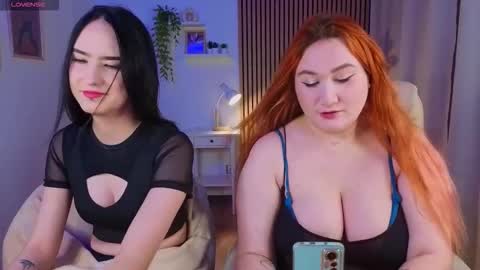 Snapshot of dreamysteps chatting on 10-20-25, 02:34 dreamysteps online show from 10-20-25, 02:34