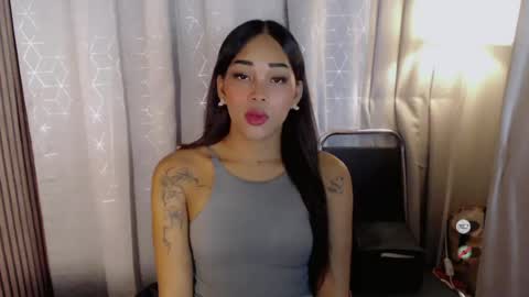 Snapshot of dreyanajones chatting on 07-17-26, 08:10 Dreyana online show from 07-17-26, 08:10
