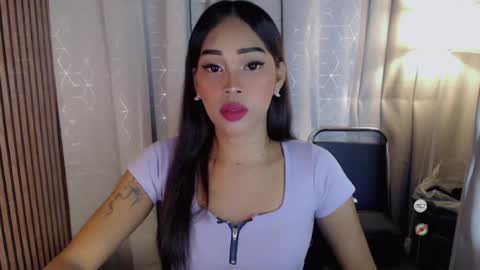 Snapshot of dreyanajones chatting on 07-18-26, 05:28 Dreyana online show from 07-18-26, 05:28
