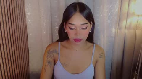 Snapshot of dreyanajones chatting on 07-25-26, 02:14 Dreyana online show from 07-25-26, 02:14