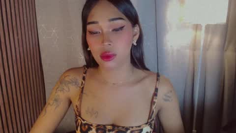 Snapshot of dreyanajones chatting on 07-28-26, 06:20 Dreyana online show from 07-28-26, 06:20